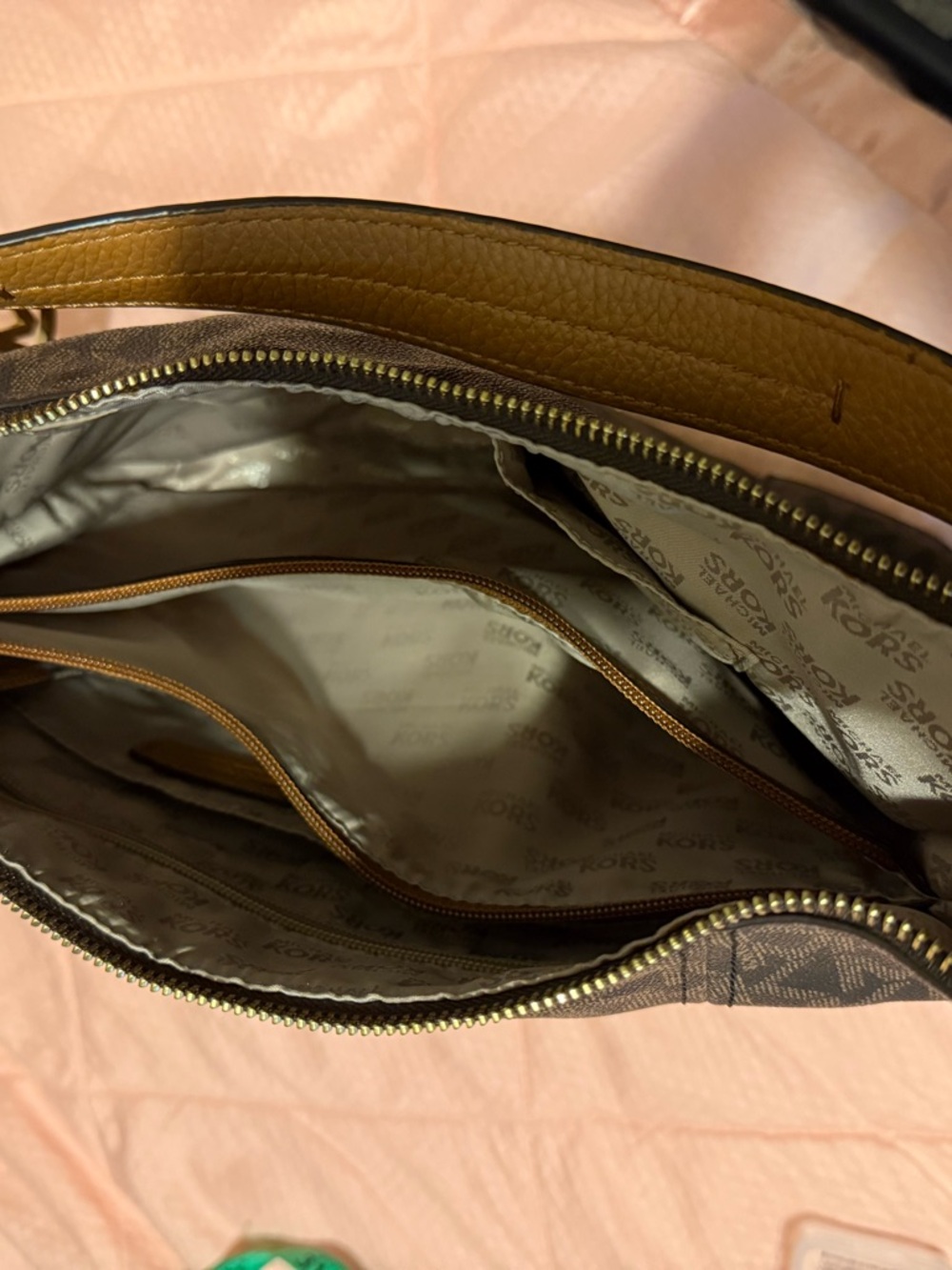 Michael Kors Anita Convertible Shoulder Bag. - Picture 13 of 15